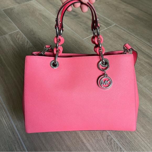 Michael Kors Cynthia Medium Convertible Saffiano Leather Satchel - Picture 3 of 9